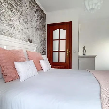 Luxurioeses Haus Der Leidenschaft By Interhome * Machico (Madeira)