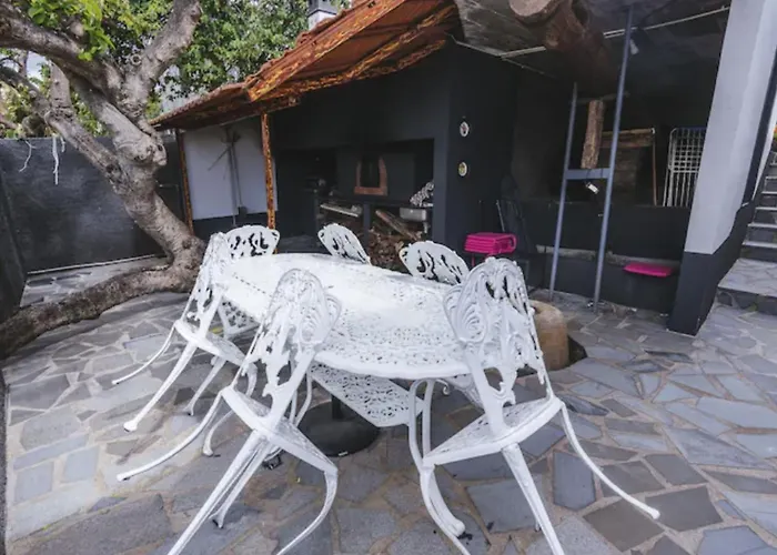 Vakantiehuis Luxurioeses Haus Der Leidenschaft By Interhome *