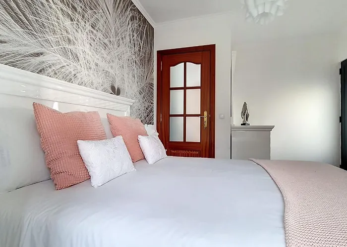 Luxurioeses Haus Der Leidenschaft By Interhome * Machico (Madeira)