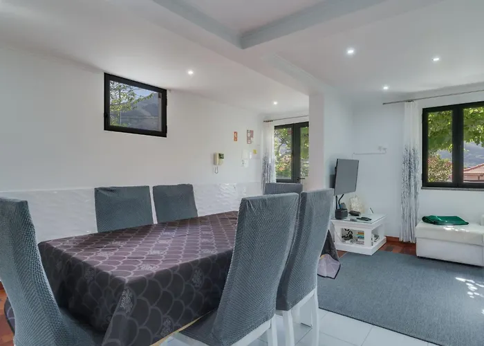 Luxurioeses Haus Der Leidenschaft By Interhome Vakantiehuis