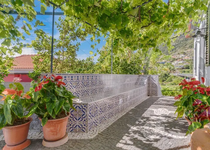 Vakantiehuis Luxurioeses Haus Der Leidenschaft By Interhome Machico (Madeira)