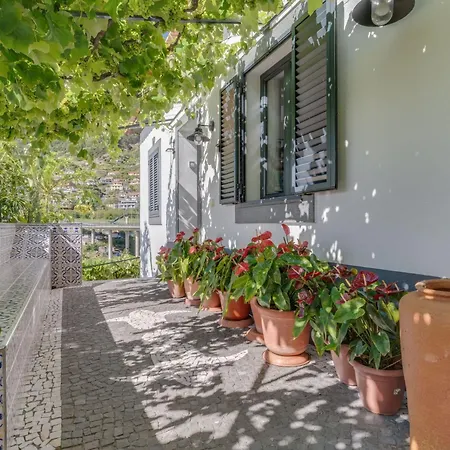 Casa de Férias Luxurioeses Haus Der Leidenschaft By Interhome Machico (Madeira)