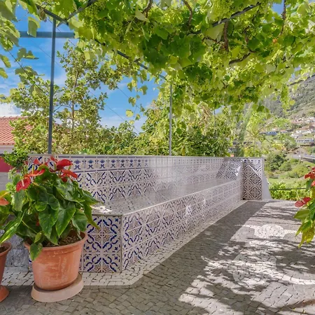 Casa de Férias Luxurioeses Haus Der Leidenschaft By Interhome Machico (Madeira)