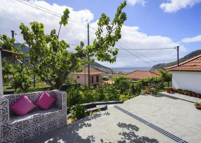 Luxurioeses Haus Der Leidenschaft By Interhome Dom wakacyjny *