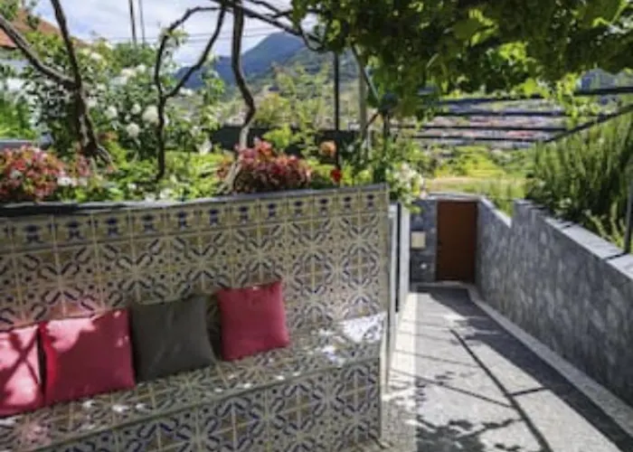 Luxurioeses Haus Der Leidenschaft By Interhome