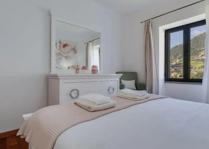 Luxurioeses Haus Der Leidenschaft By Interhome *