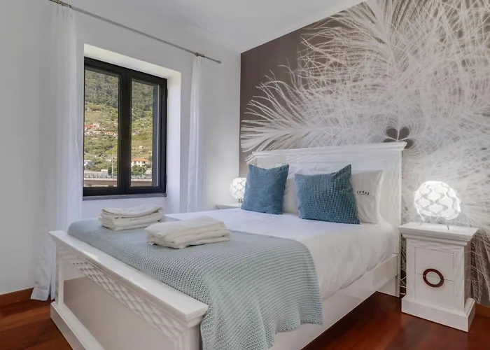 Luxurioeses Haus Der Leidenschaft By Interhome