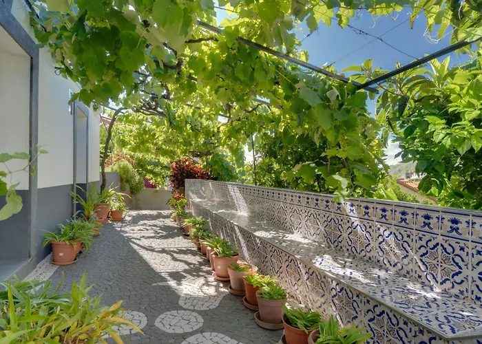 Luxurioeses Haus Der Leidenschaft By Interhome Dom wakacyjny Machico (Madeira)